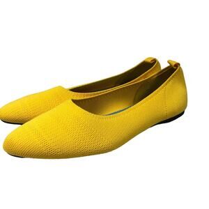 Breifola yellow pointed ballet flats size 7